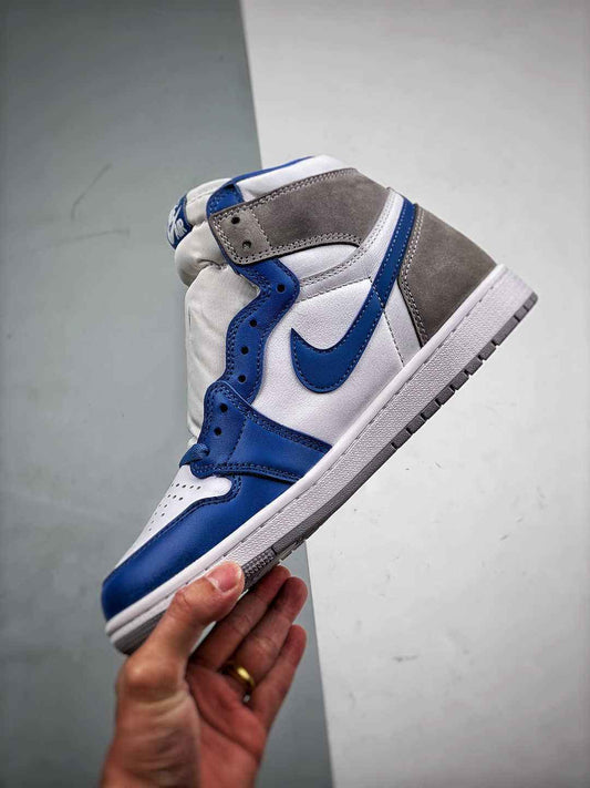 NIKE AIR JORDAN 1 HIGH OG TRUE BLUE