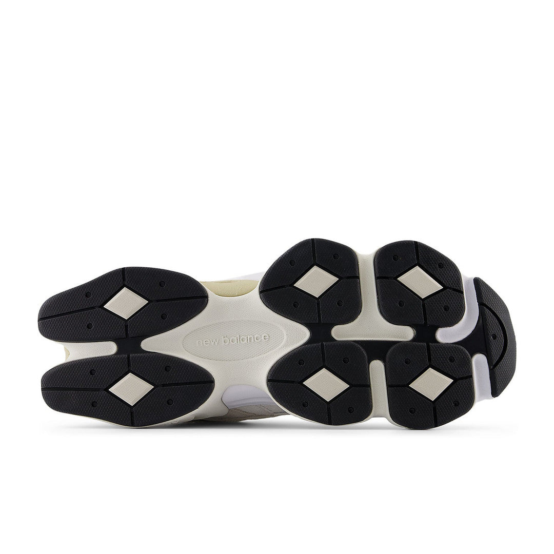 New Balance 9060 'Sea Salt Moonbeam' - Nexoraboots