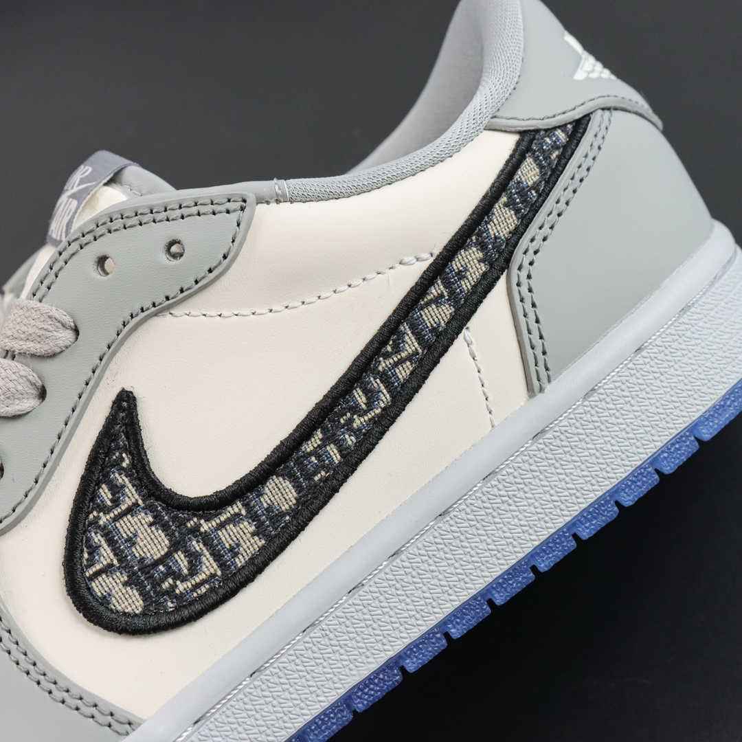 CD X NIKE AIR JORDAN 1