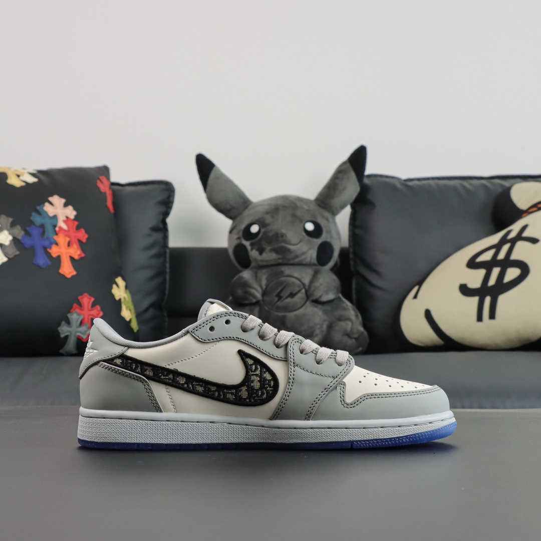 CD X NIKE AIR JORDAN 1
