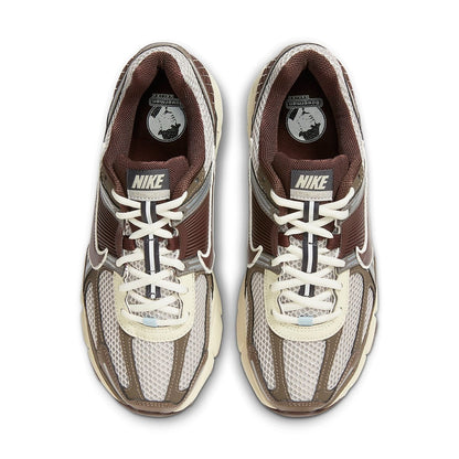 Nike Air Zoom Vomero 5 'Earth Fossil' - Nexoraboots
