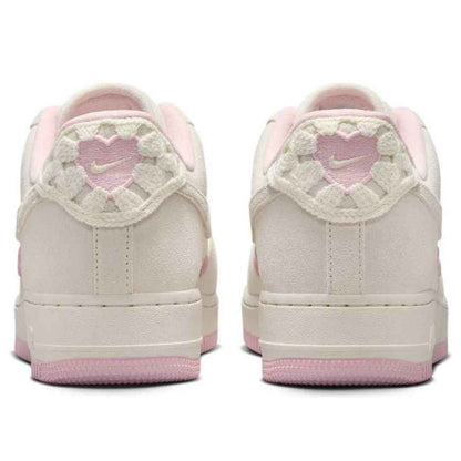 Nike Air Force 1 Low 'Valentine's Day' 2025