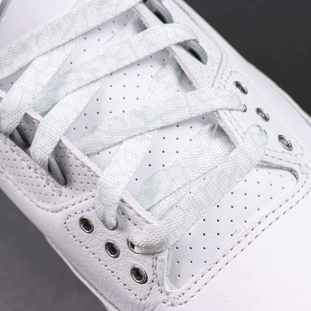 NIKE AIR JORDAN 3 Pure Money
