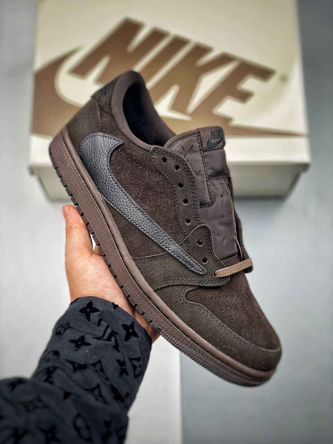 Nike Air Jordan 1 Low x Travis Scott VELVET BROWN