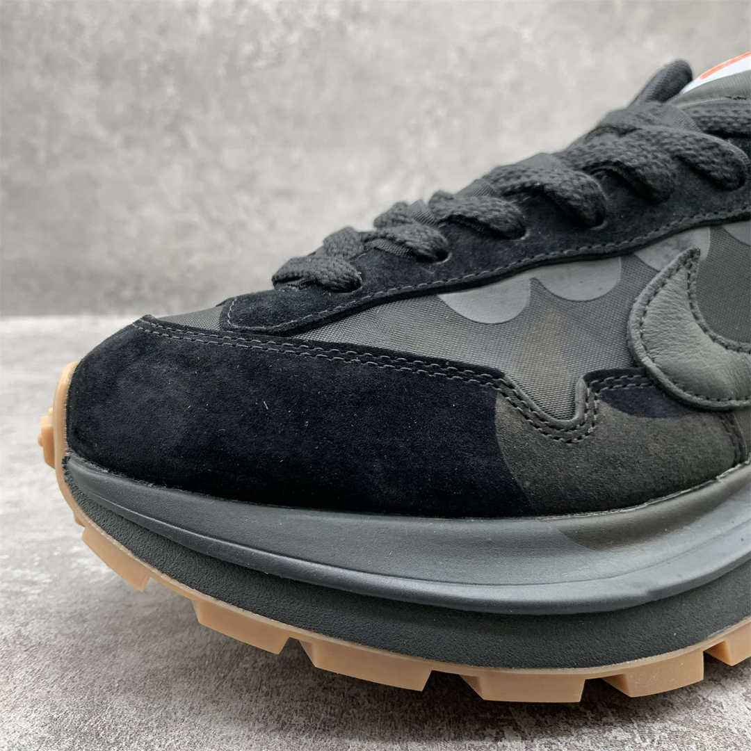 SACAI X NIKE VAPORWAFFLE NYLON BLACK OG