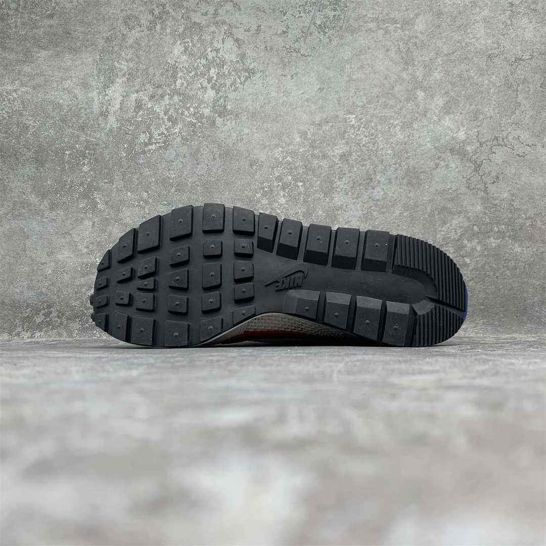 SACAI X NIKE VAPORWAFFLE ROYAL OG