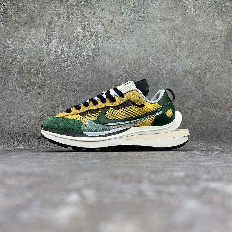 SACAI X NIKE VAPORWAFFLE TOUR YELLOW OG