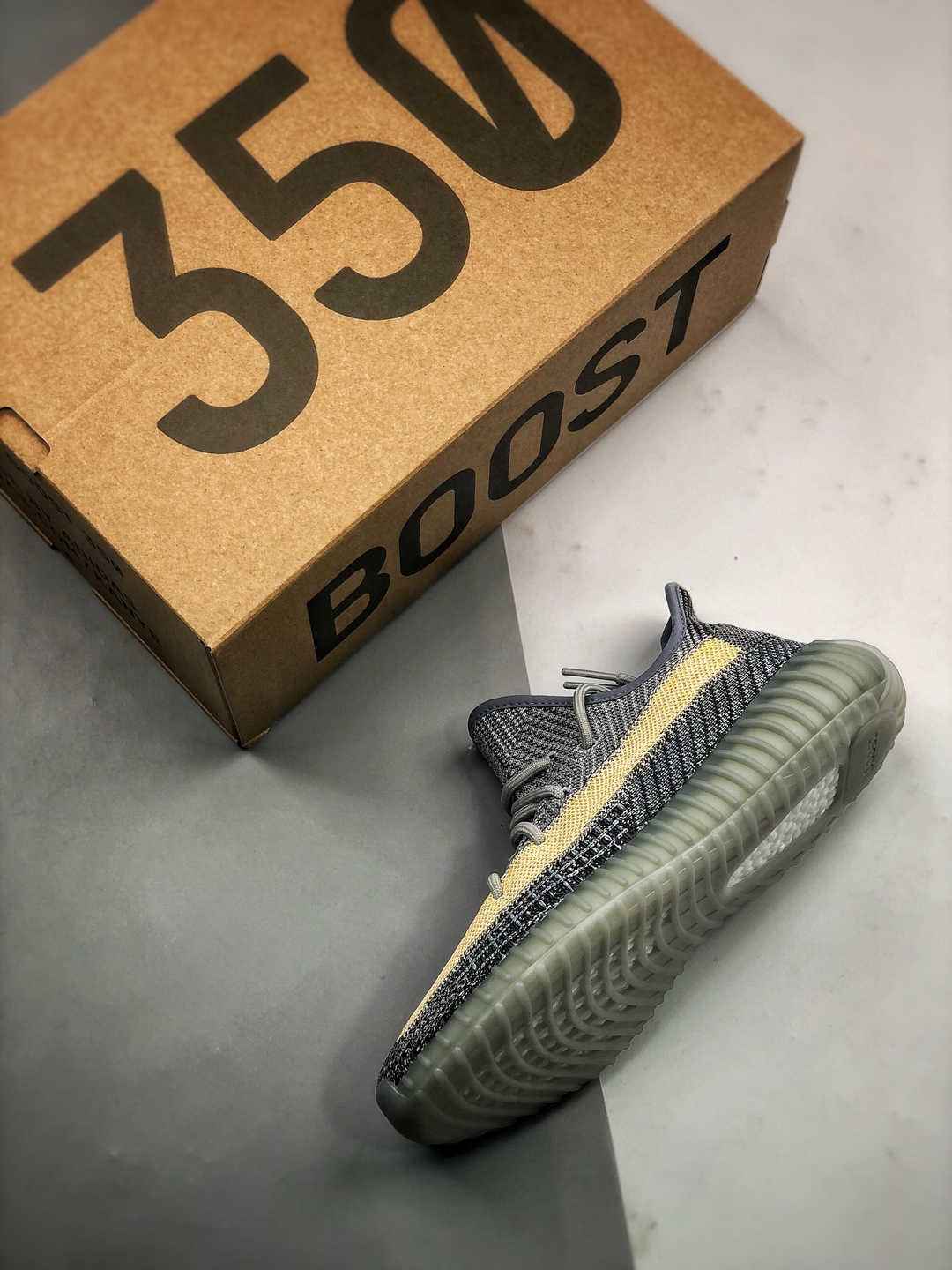 ADIDAS YEEZY BOOST 350 V2 ASH BLUE