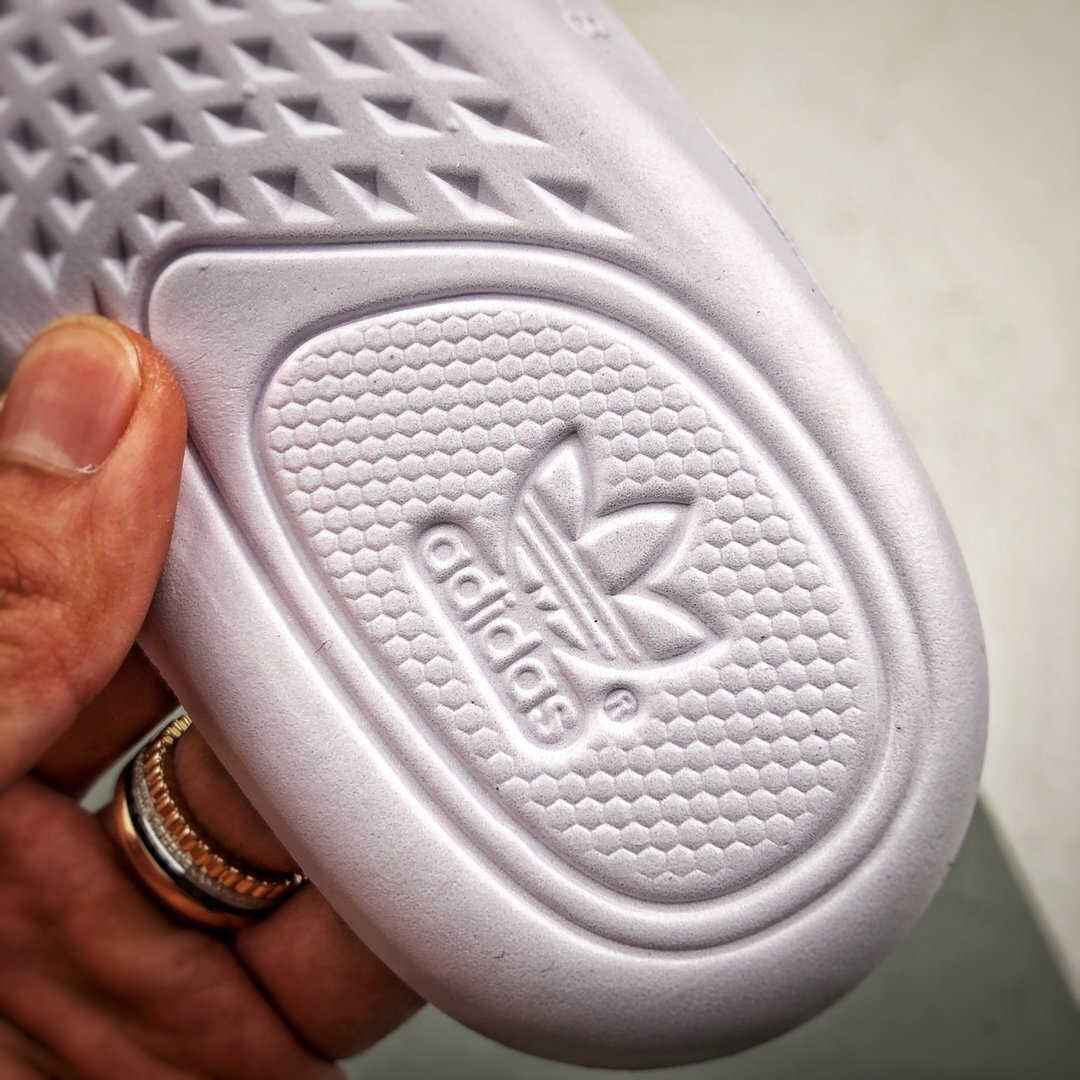 ADIDAS YEEZY BOOST 350 V2 Cloud White