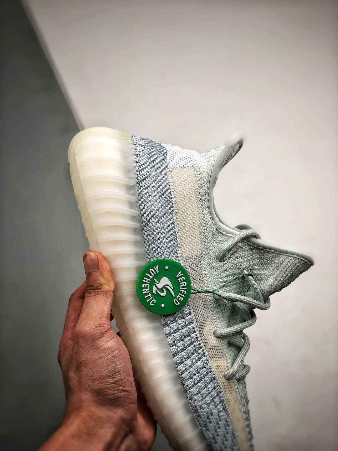 ADIDAS YEEZY BOOST 350 V2 Cloud White