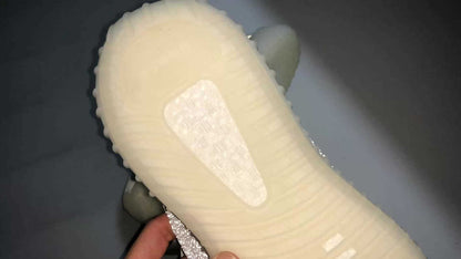 ADIDAS YEEZY BOOST 350 V2 "Cloud White Reflective" - Nexoraboots