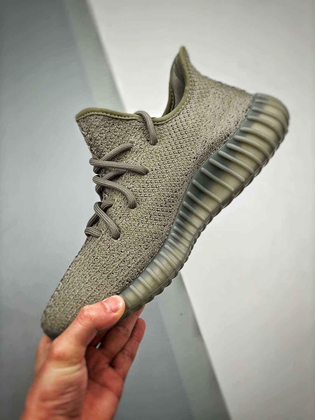 ADIDAS YEEZY BOOST 350 V2