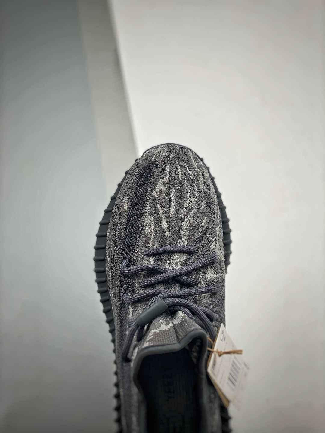 ADIDAS YEEZY BOOST 350 V2