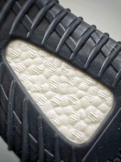 ADIDAS YEEZY BOOST 350 V2