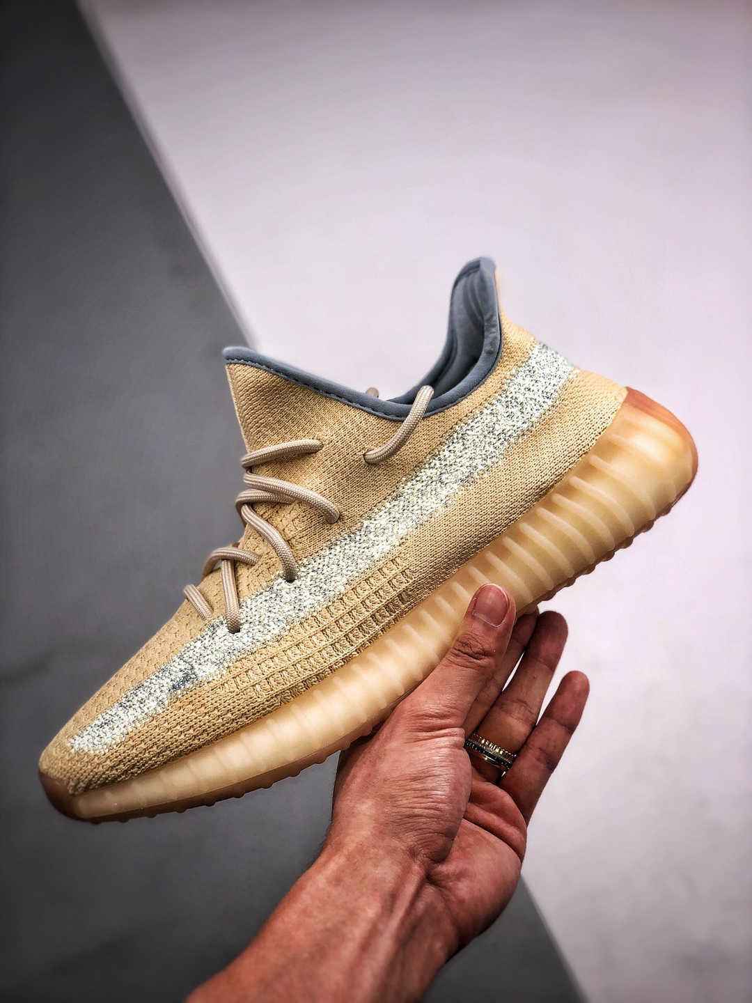 ADIDAS YEEZY BOOST 350 V2 LINEN
