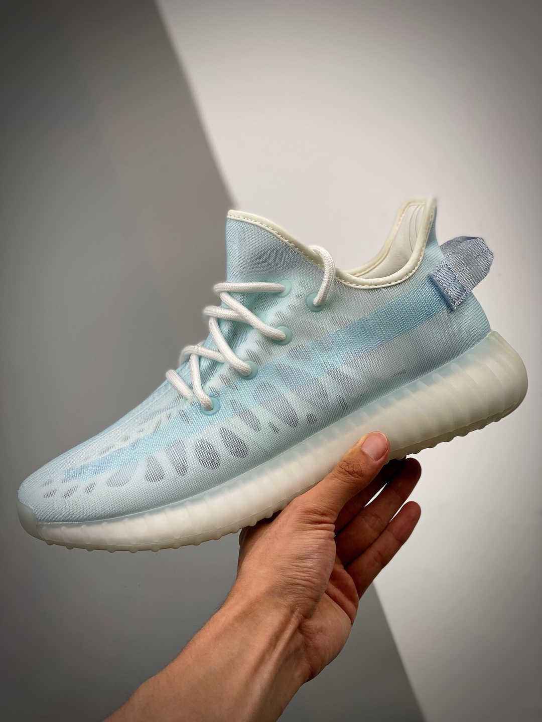 ADIDAS YEEZY BOOST 350 V2 MONO ICE