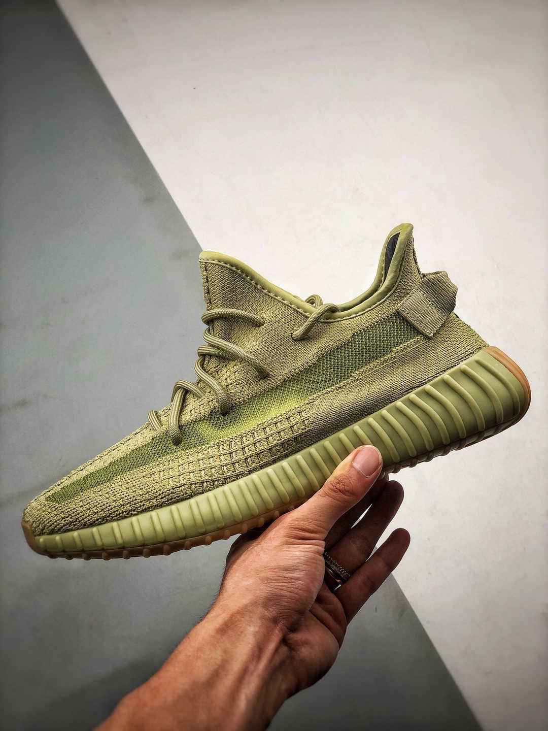 ADIDAS YEEZY BOOST 350 V2 "SULFUR"